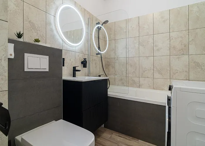Stylish Near Parliament Palace & Cathedral - By Happy Guest Apartamento Bucarest